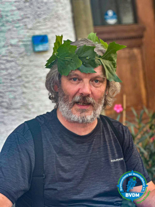 Der Blätterkranz für den Blätterkönig