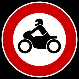 Der BVDM klagt gegen Fahrverbote nur für Motorradfahrer.